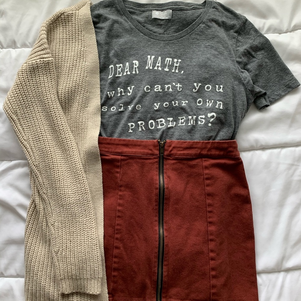 “Dear math” T-shirt